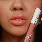 Kit Pó Facial + Gloss Labial Hidratante