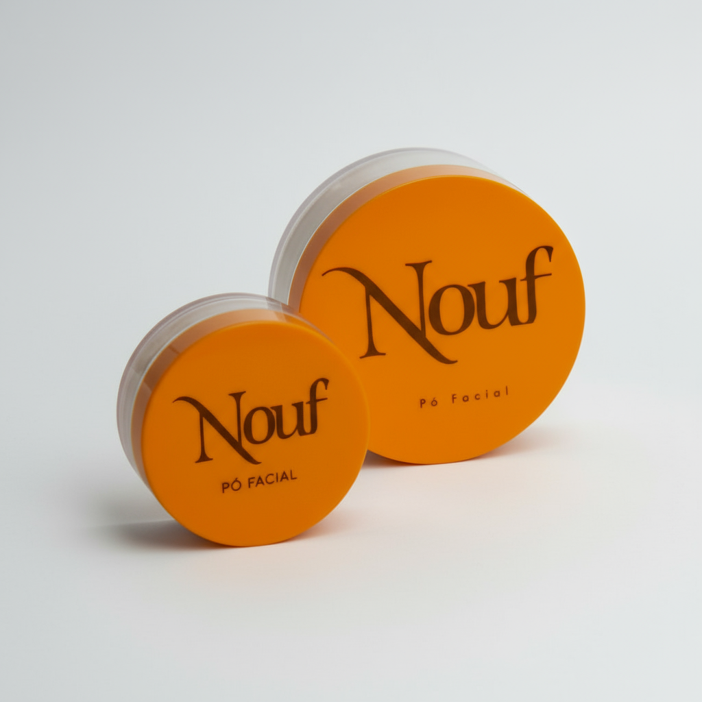 Kit com pó 18g e pó 7g, resistentes á água e ao suor, hipoalergênicos, sem parabenos, dispensam retoques e blindagem. 