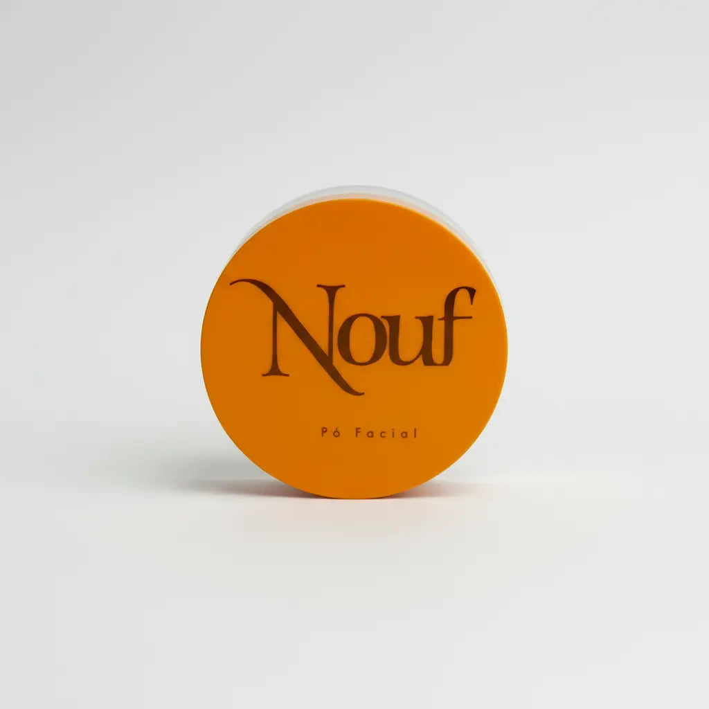 Pó facial que segura a maquiagem sem blindagem